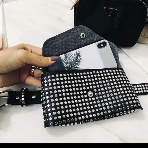 Dolls kill studded belt bag - Picture 4 of 7